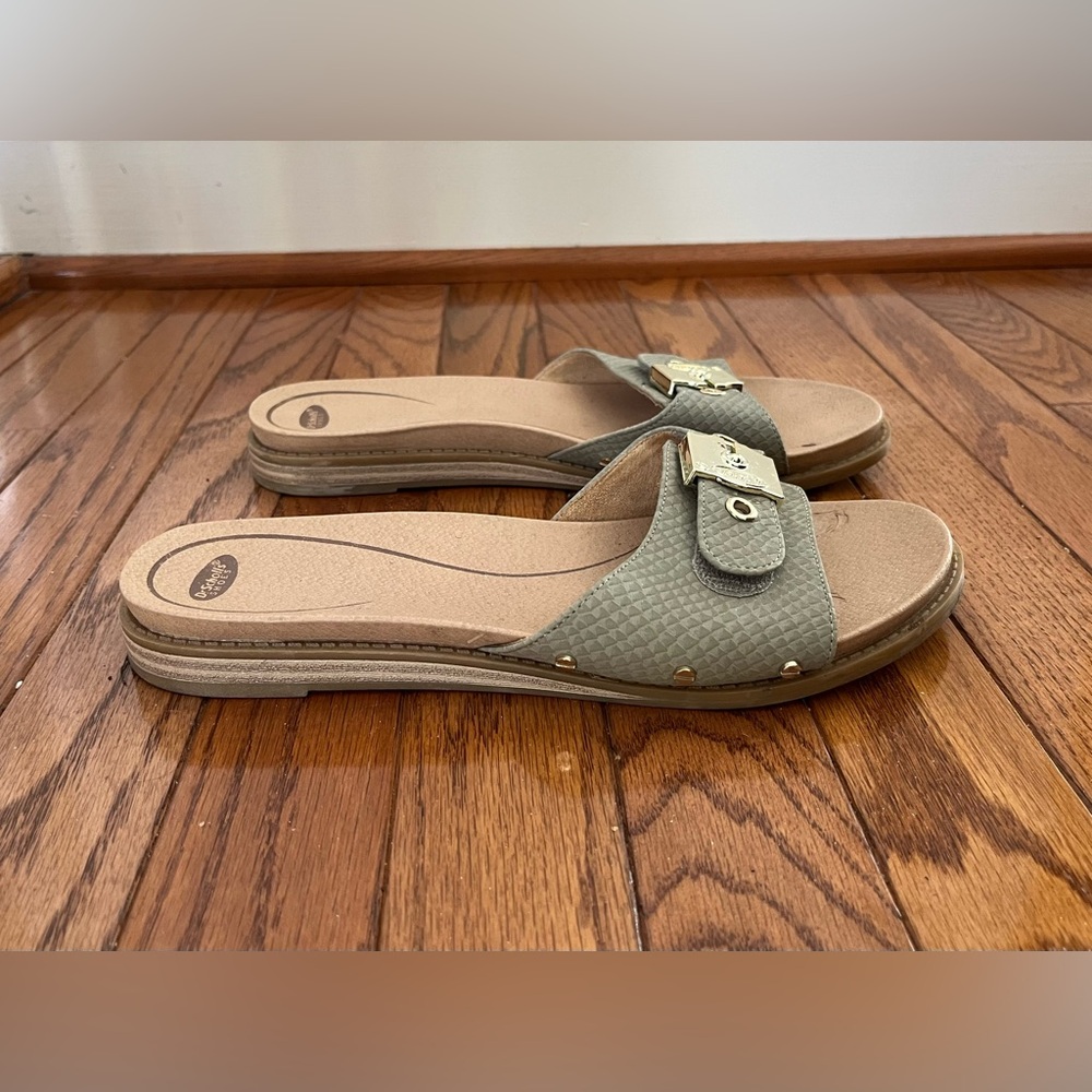 Dr. Scholl’s Olive Green Slip-On Sandals With Adjustable Strap